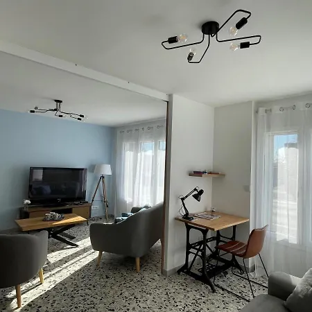 Le Du Rameur Apartament *