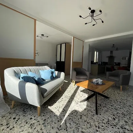 Le Du Rameur Apartament *